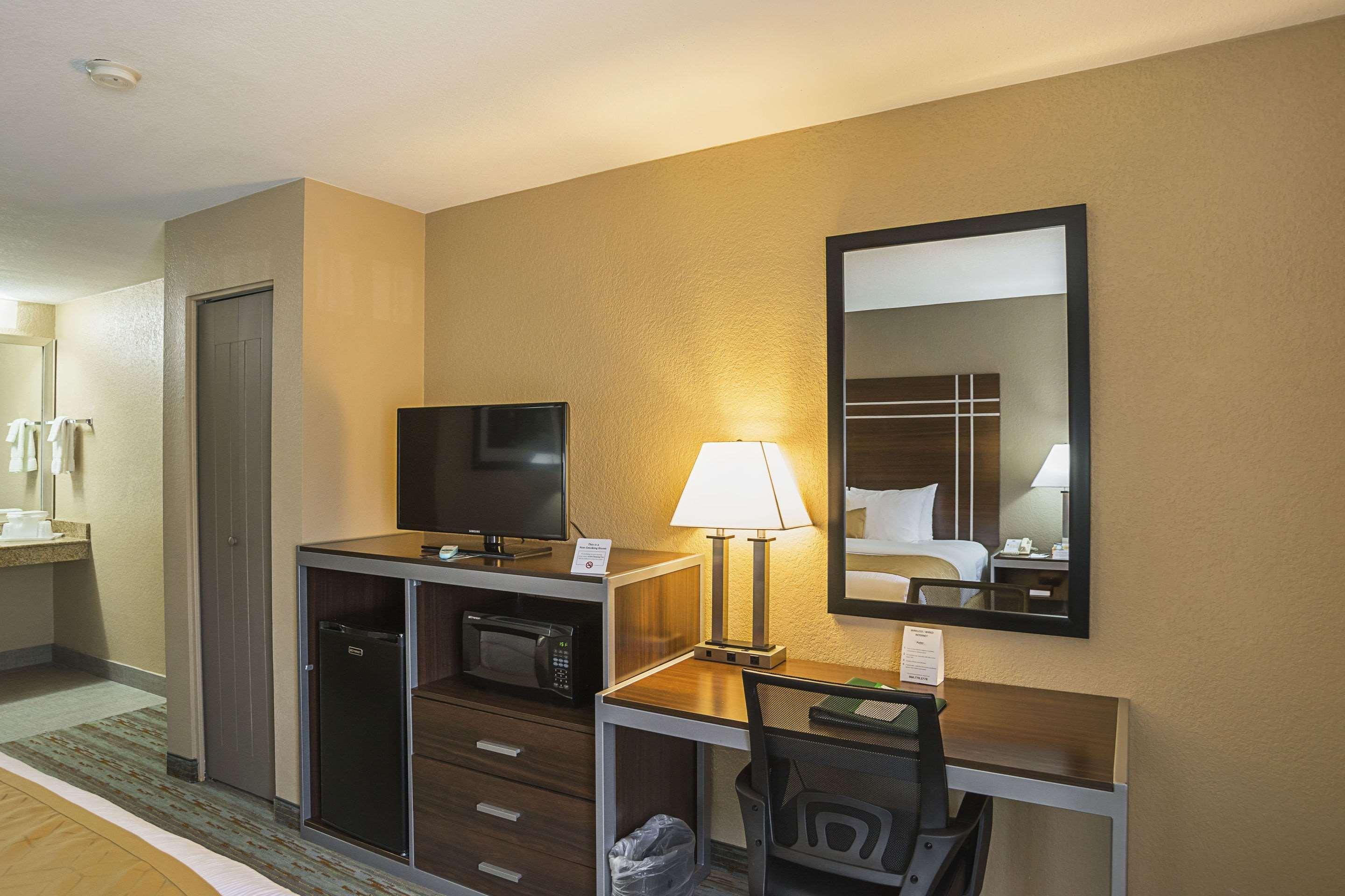 Quality Inn Phoenix North I-17 외부 사진